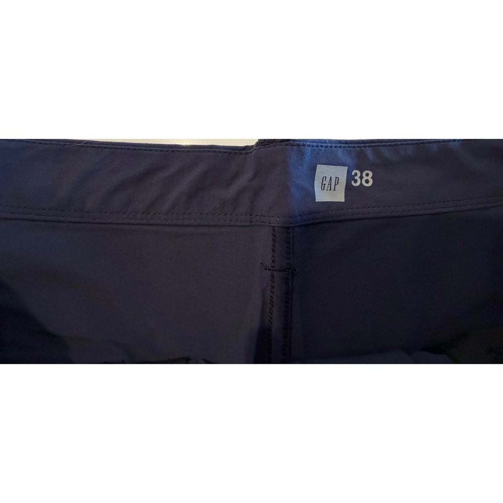 Gap Womens Navy Blue Flat Front Chino Shorts Size 38 Casual Summer Classic - Picture 2 of 3